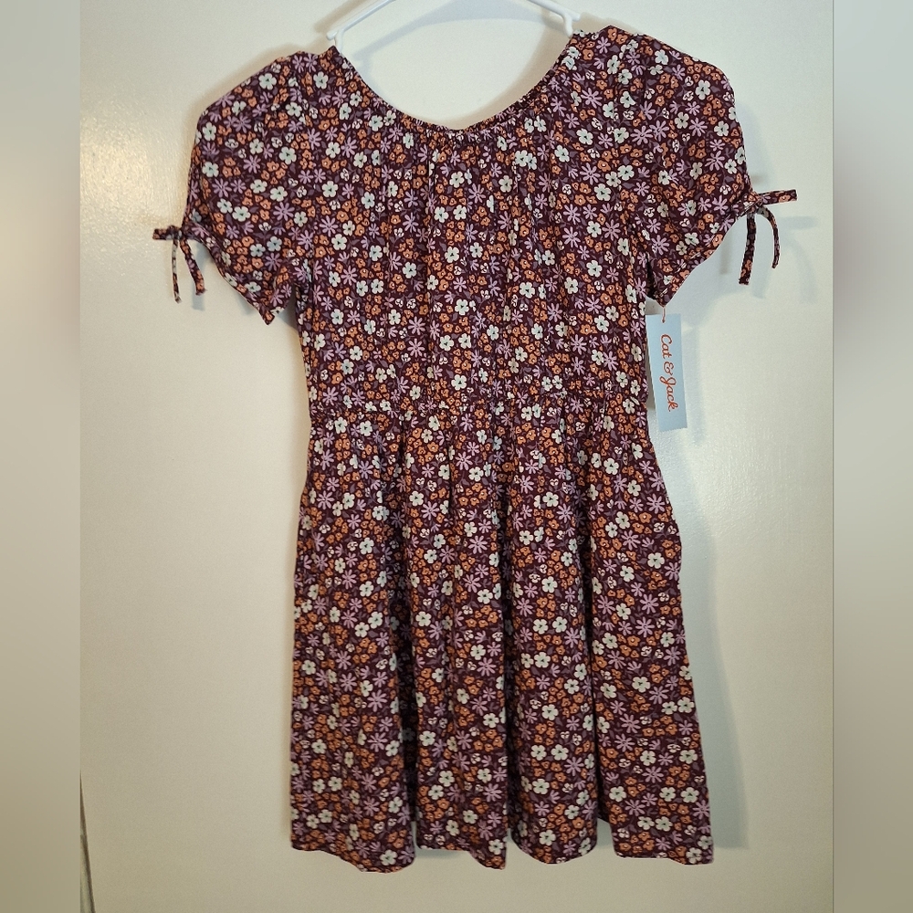 Cat & Jack Girls' Purple Floral Short-Sleeve Dress